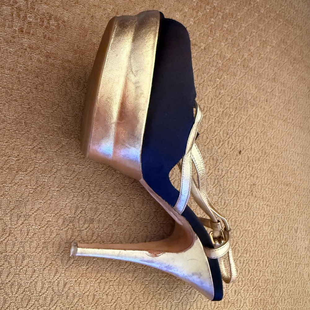 Miu Miu Black and Gold Platform Heels - Picture 12 of 14